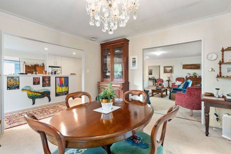 Photo of property in 74 Park Road, Carterton, 5713