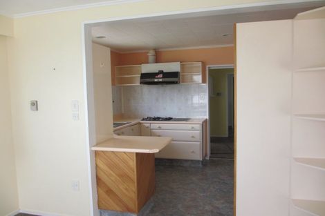 Photo of property in 110 Benmore Avenue, Cloverlea, Palmerston North, 4412