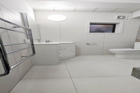 Photo of property in 69 Rosecamp Road, Beach Haven, Auckland, 0626