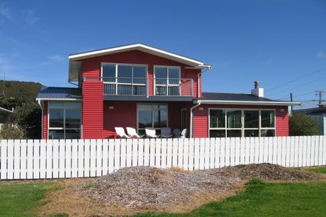 Photo of property in 875 Pataua South Road, Pataua South, Onerahi, 0192