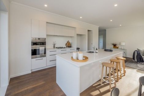 Photo of property in 3 Lamont Place, Waikanae, 5036