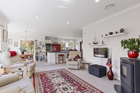 Photo of property in 10 Holly Place, Rangiora, 7400