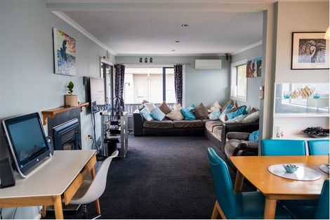 Photo of property in 103 Effingham Street, North New Brighton, Christchurch, 8083