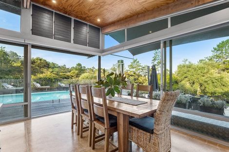 Photo of property in 361h Paremoremo Road, Paremoremo, Auckland, 0632