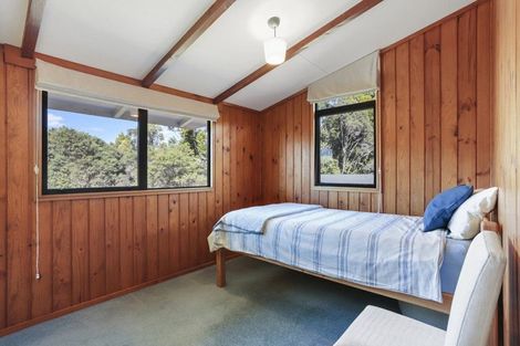 Photo of property in 706 Huia Road, Parau, Auckland, 0604