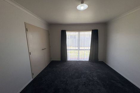 Photo of property in 61 Lipscombe Crescent, Havelock North, 4130