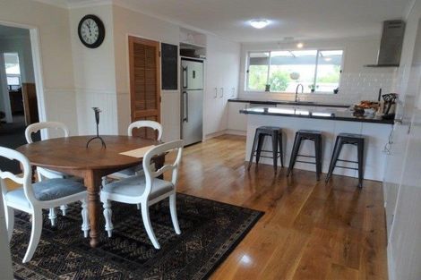 Photo of property in 2147 Lake Brunner Road, Inchbonnie, Kumara, 7875