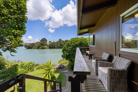 Photo of property in 25 Smith Street, Raglan, 3225