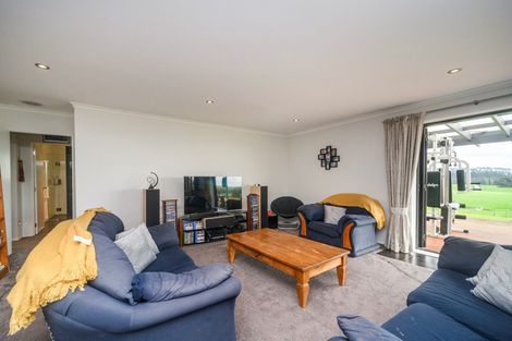 Photo of property in 80 Tokomaru East Road, Tokomaru, Palmerston North, 4474