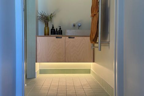 Photo of property in Rostrevor House, 130 Vivian Street, Te Aro, Wellington, 6011