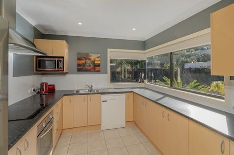 Photo of property in 11 Cobham Lane, Whitianga, 3510