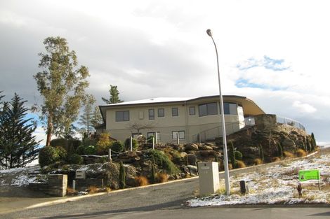 Photo of property in 18 Bodkin Road, Bridge Hill, Alexandra, 9320