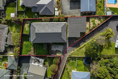 Photo of property in 12b Bronte Place, Whalers Gate, New Plymouth, 4310