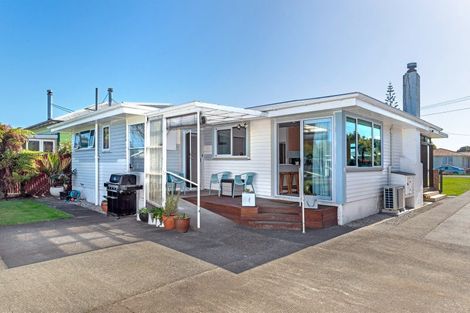 Photo of property in 13 Elm Street, Mangapapa, Gisborne, 4010