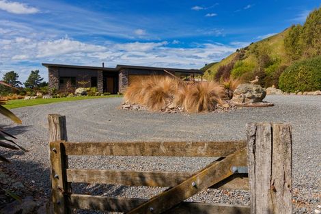 Photo of property in 250 Scotts Road, Inland Road, Kaikoura, 7373