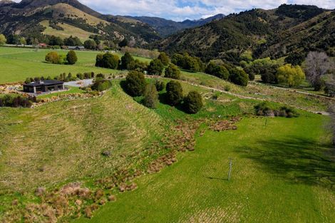 Photo of property in 250 Scotts Road, Inland Road, Kaikoura, 7373