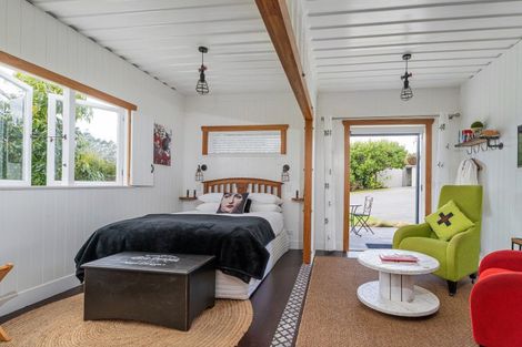 Photo of property in 32 Julian Road, Onemana, Whangamata, 3691