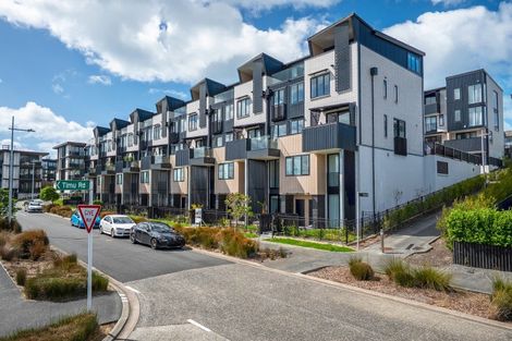 Photo of property in 8/28 Pennant Street, Long Bay, Auckland, 0630