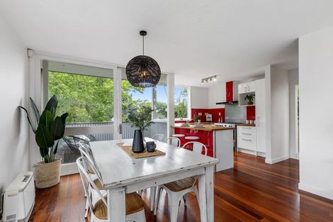 Photo of property in 2/22 Rangatira Road, Birkenhead, Auckland, 0626