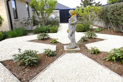 Photo of property in 5 Woodlaw Crescent, Prebbleton, 7604