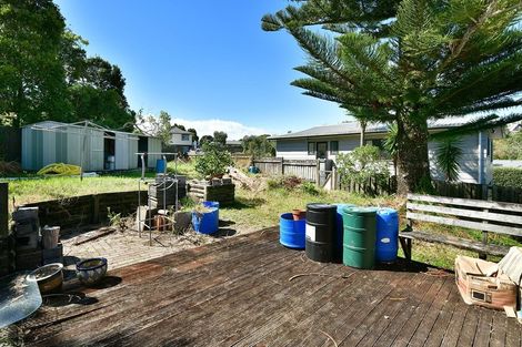 Photo of property in 17 Hammond Avenue, Hatfields Beach, Orewa, 0931