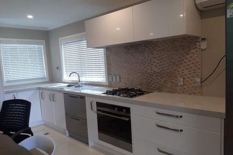 Photo of property in 3/113 Moorefield Road, Johnsonville, Wellington, 6037