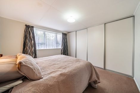 Photo of property in 2/7 Harvard Grove, Totara Park, Upper Hutt, 5018