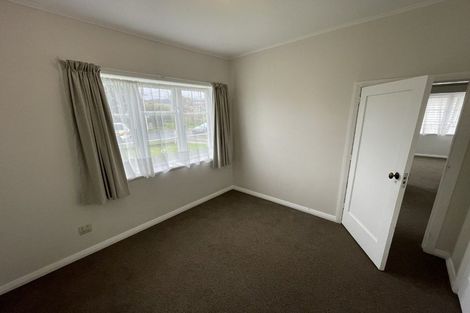 Photo of property in 6 Raymond Terrace, Fairfield, Lower Hutt, 5011
