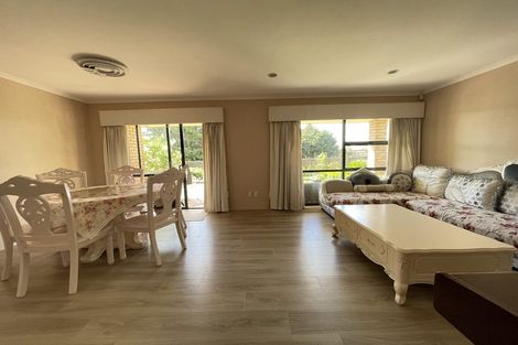 Photo of property in 85 Burswood Drive, Burswood, Auckland, 2013