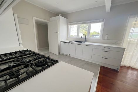 Photo of property in 215 Mount Albert Road, Wesley, Auckland, 1025