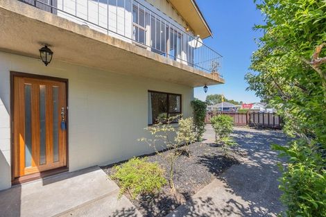Photo of property in 1/108 Saint Lukes Road, Sandringham, Auckland, 1025