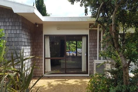 Photo of property in 6 Antilla Place, Half Moon Bay, Auckland, 2012