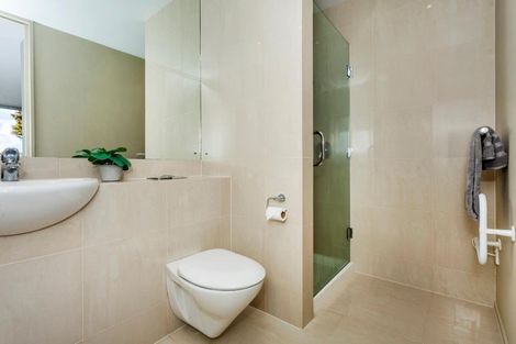 Photo of property in 7 Eric Price Avenue, Takapuna, Auckland, 0620