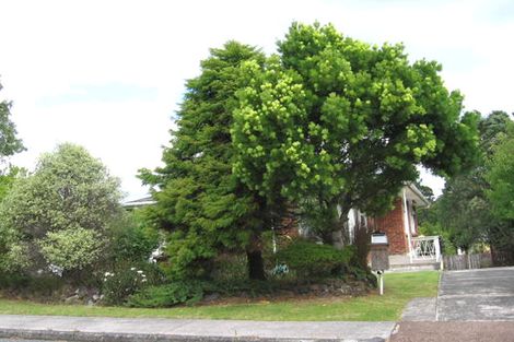 Photo of property in 6 Santa Rosa Terrace, Forrest Hill, Auckland, 0620