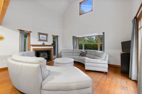 Photo of property in 215 Okuti Valley Road, Little River, 7591