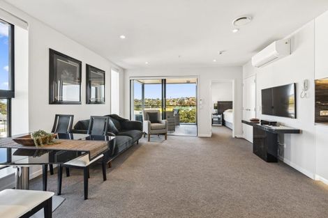 Photo of property in The Victor, 411/4 Bute Road, Browns Bay, Auckland, 0630