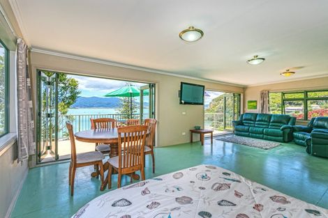 Photo of property in 2445 Wyuna Bay Road, Wyuna Bay, Coromandel, 3581