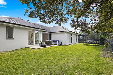 Photo of property in 2 Awanui Crescent, Matakana, 0985