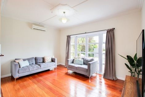Photo of property in 706 Puriri Street, Raureka, Hastings, 4120