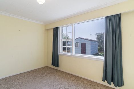 Photo of property in 25 Hillary Street, Winton, 9720