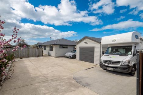 Photo of property in 207 Breezes Road, Aranui, Christchurch, 8061