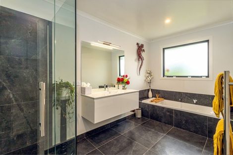 Photo of property in 21 Grange Settlement Road, Temuka, 7920