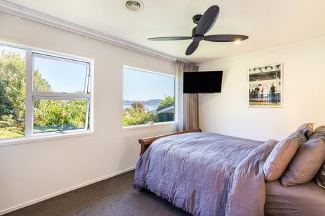 Photo of property in 358 Lake Terrace, Two Mile Bay, Taupo, 3330