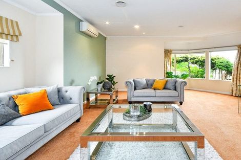 Photo of property in 5 Silkwood Grove, Totara Heights, Auckland, 2105