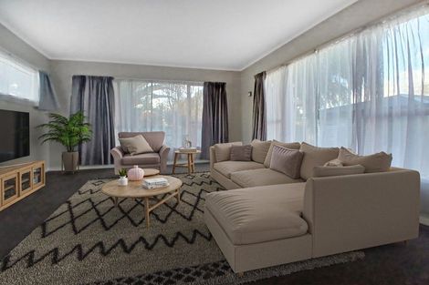 Photo of property in 36 James Evans Drive, Northcote, Auckland, 0627