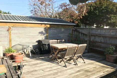 Photo of property in 25 Jason Avenue, Sandringham, Auckland, 1041