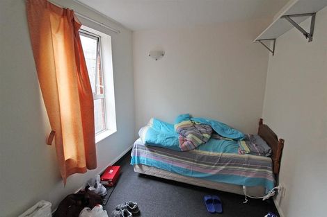 Photo of property in 102 Harbour Terrace, North Dunedin, Dunedin, 9016