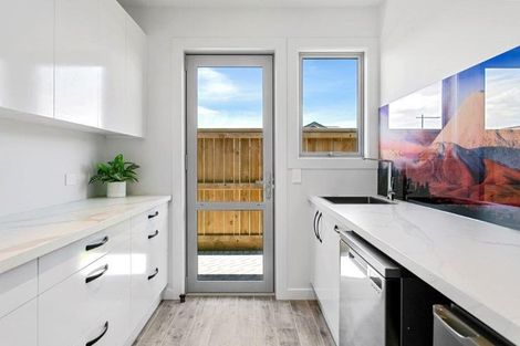 Photo of property in 32 Wai Terrace, Wharewaka, Taupo, 3330