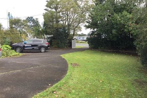 Photo of property in 363 Don Buck Road, Massey, Auckland, 0614