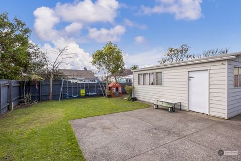 Photo of property in 3 Grierson Street, Naenae, Lower Hutt, 5011